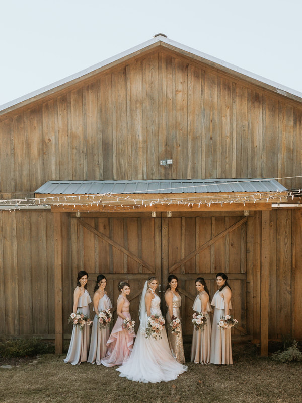 Beautiful barn style wedding in North, GA