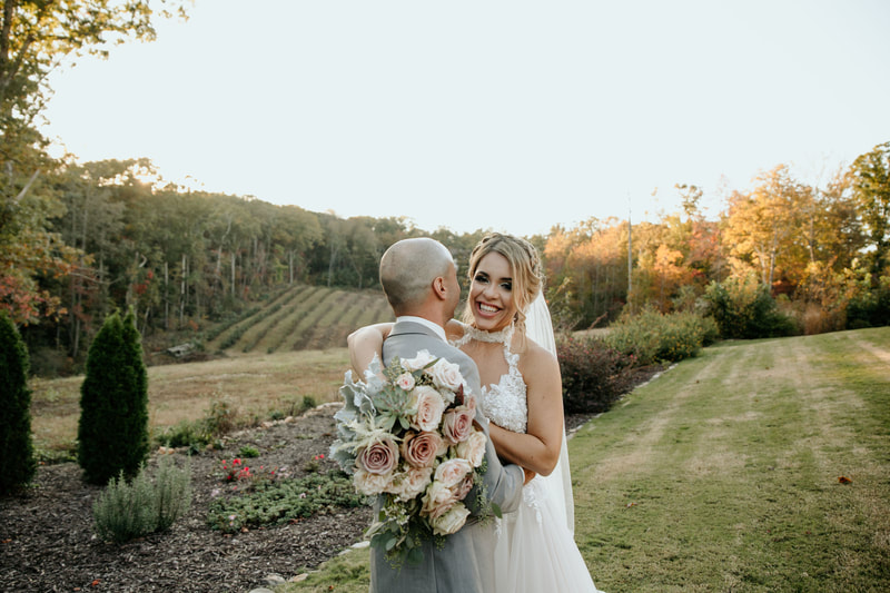 Floral and coordination provided in all-inclusive georgia wedding package