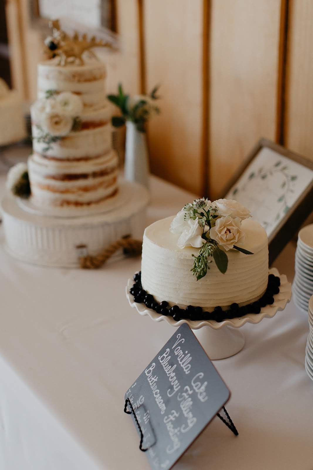 Elegant Farm to Table wedding cake near Atlanta
