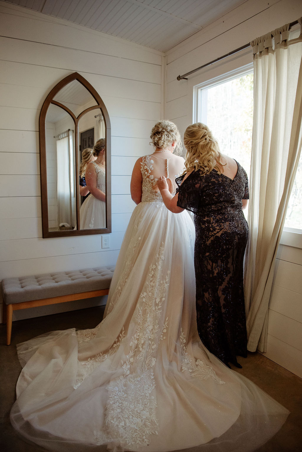Bridal Suite at North Georgia Wedding Venue