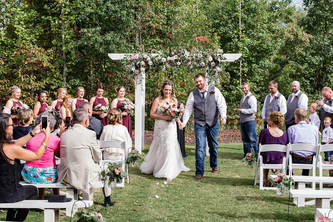 Outdoor ceremony at wedding venue in Georgia
